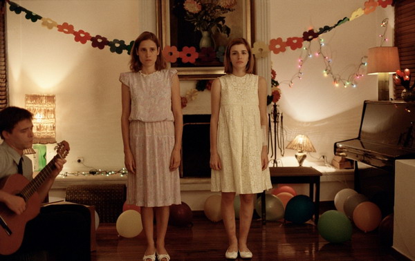 kinopoisk.ru-Kynodontas-1245780